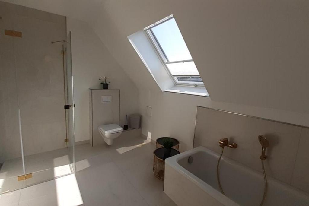 Fh Magnolia Fuer 12 Pers. Mit Terrasse + Dachterasse Villa Born Exteriör bild